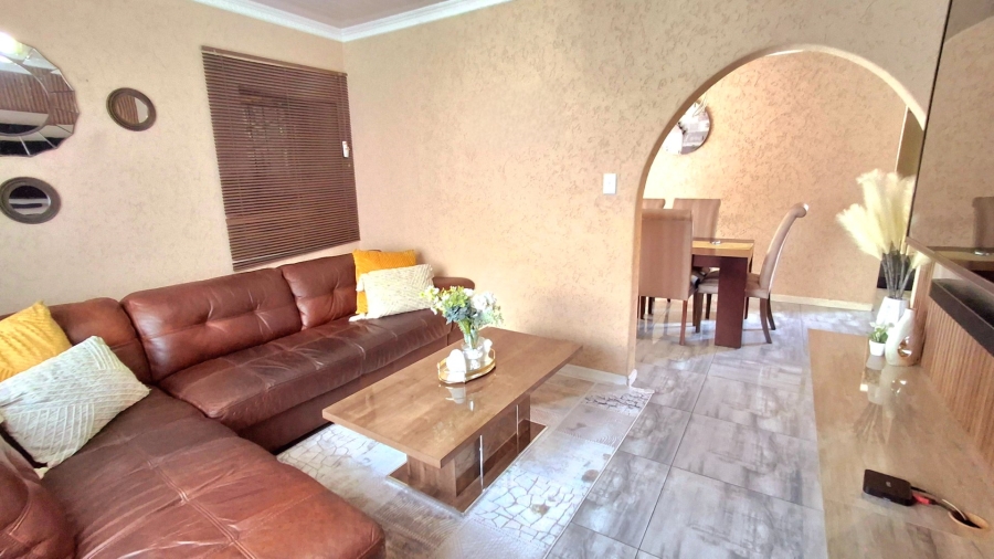 3 Bedroom Property for Sale in Zamdela Free State